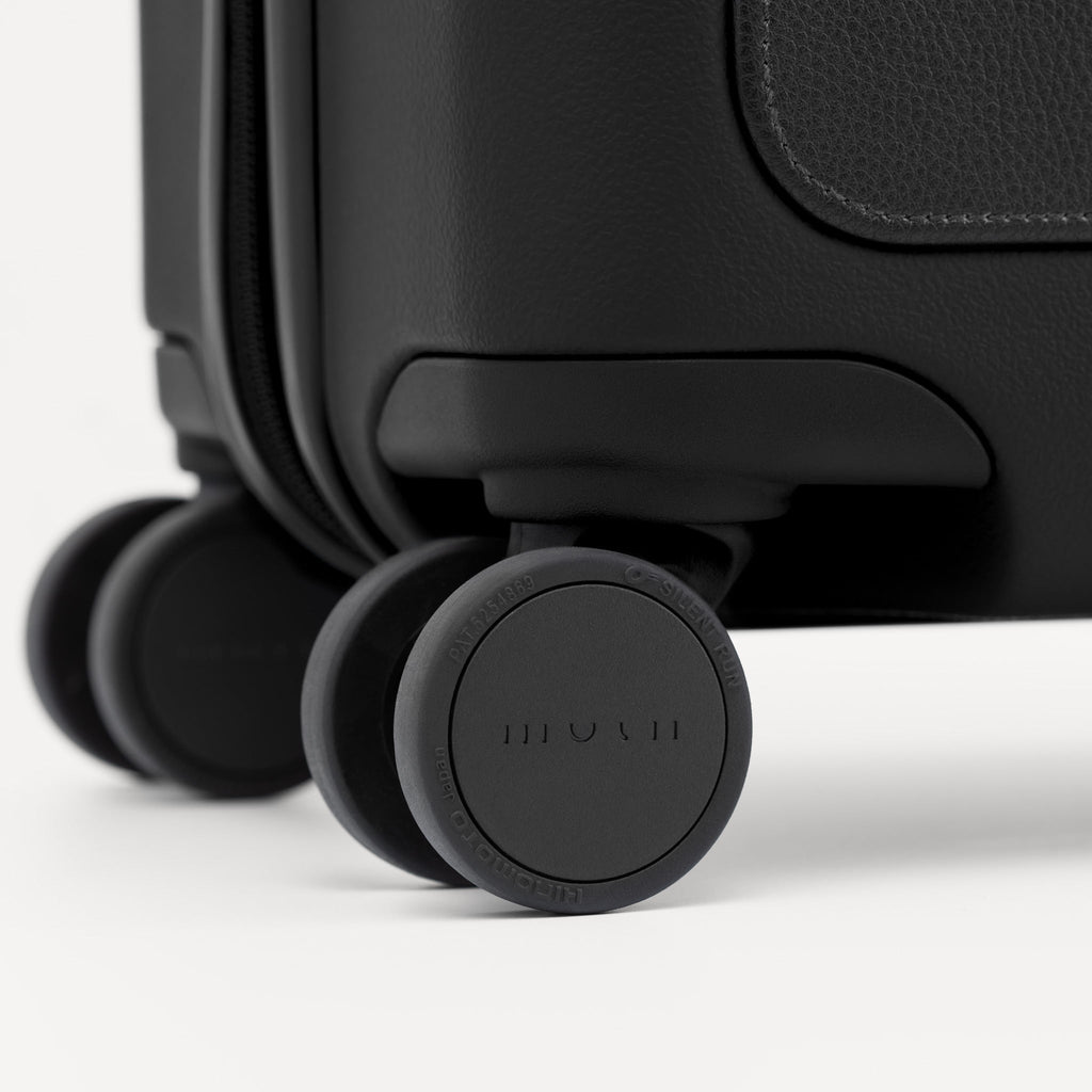Moln Suitcase - Small - Obsidian