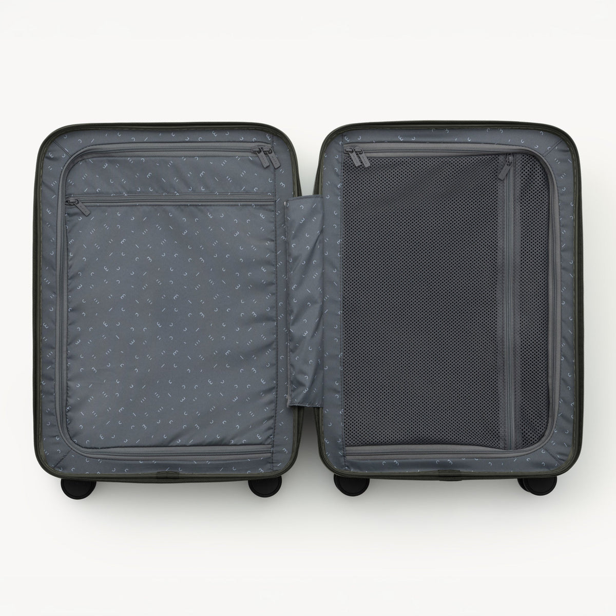 Moln Suitcase - Small Plus - Moss